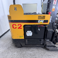 Caterpillar Standing Forklift image 3